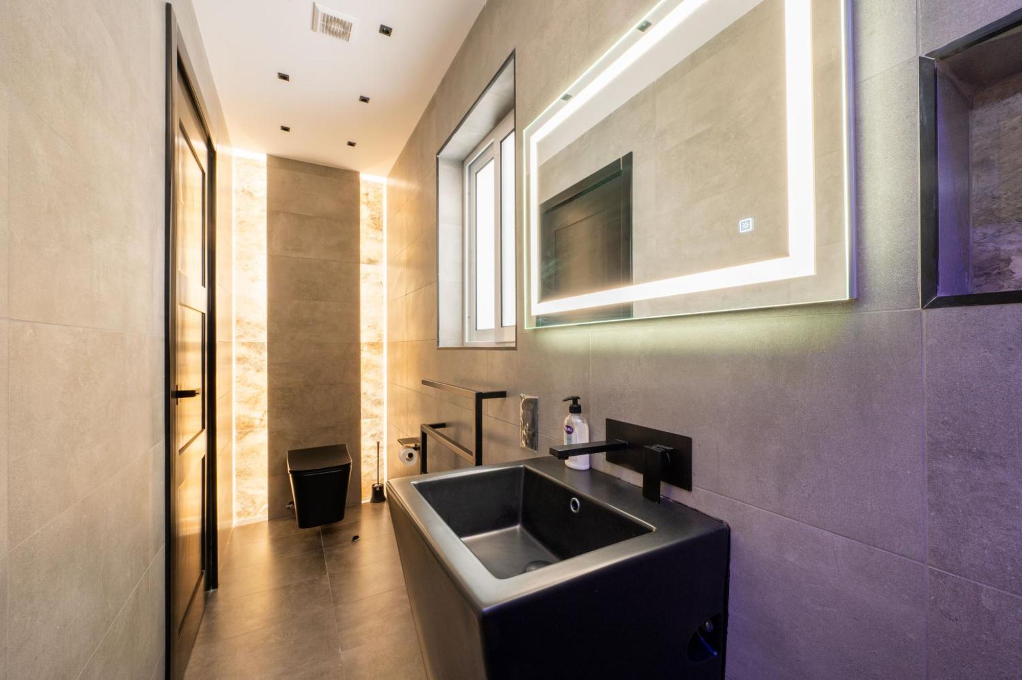 Appartement Stylish 2 Bedroomed Gzira